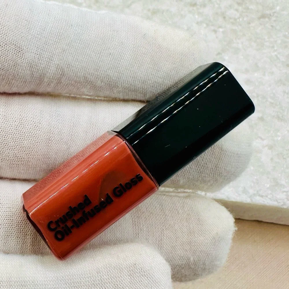 NEW! Bobbi Brown Travel Size Free Spirit Crushed Oil-Infused Lip Gloss